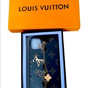 Louis Vuitton cell phone case